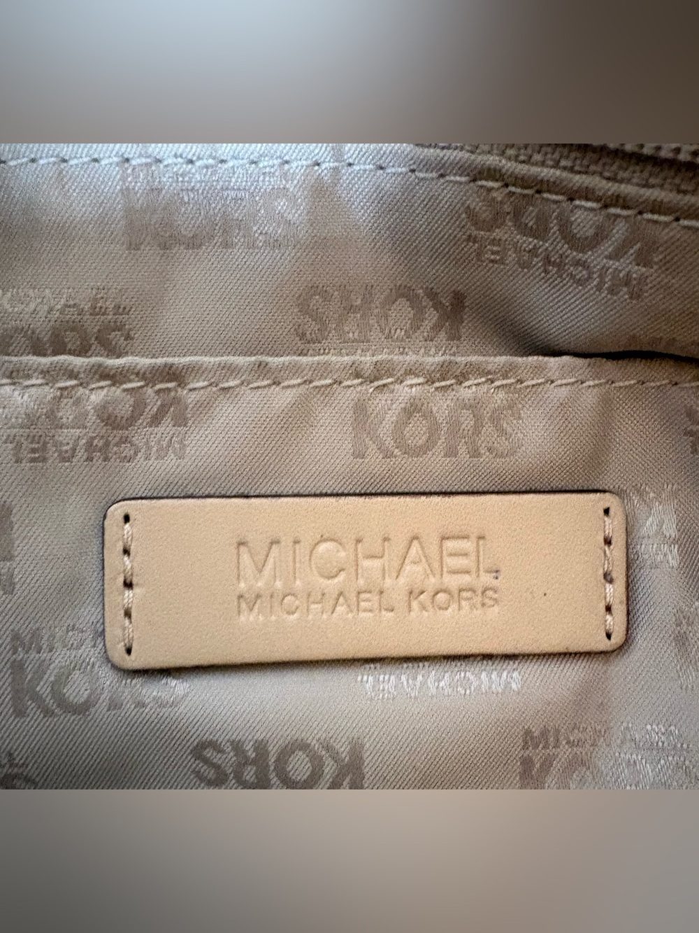Michael Kors Jet Set Tote Taupe Pebbled Leather Large Shoulder Bag Gold MK - Picture 8 of 12